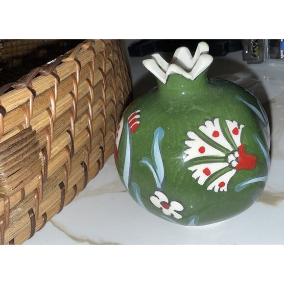 Vintage Pomegranate Vase Small Green Pink White Floral Ceramic Signed 3x3 In - Picture 7 of 8